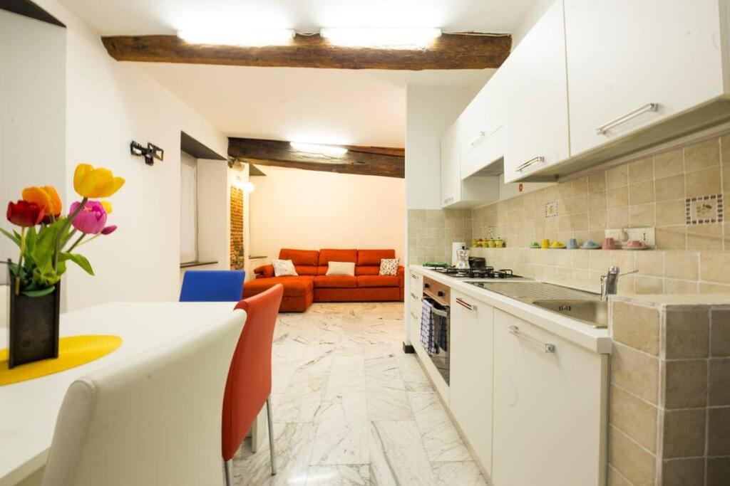 Appartamento La Citta Vecchia Génova Exterior foto